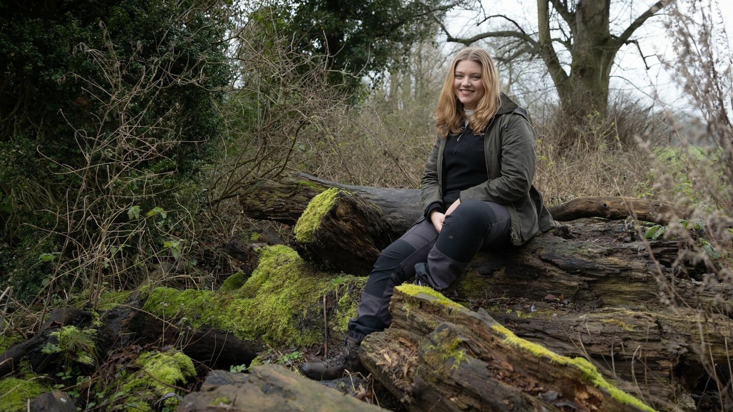 Eve Cavey log pile 