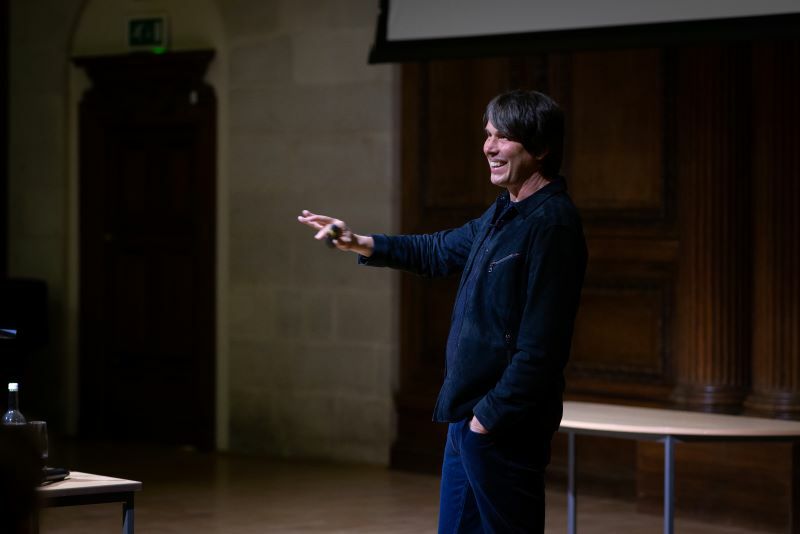 Winchester College Brian Cox Copyright Jim Pascoe 008 